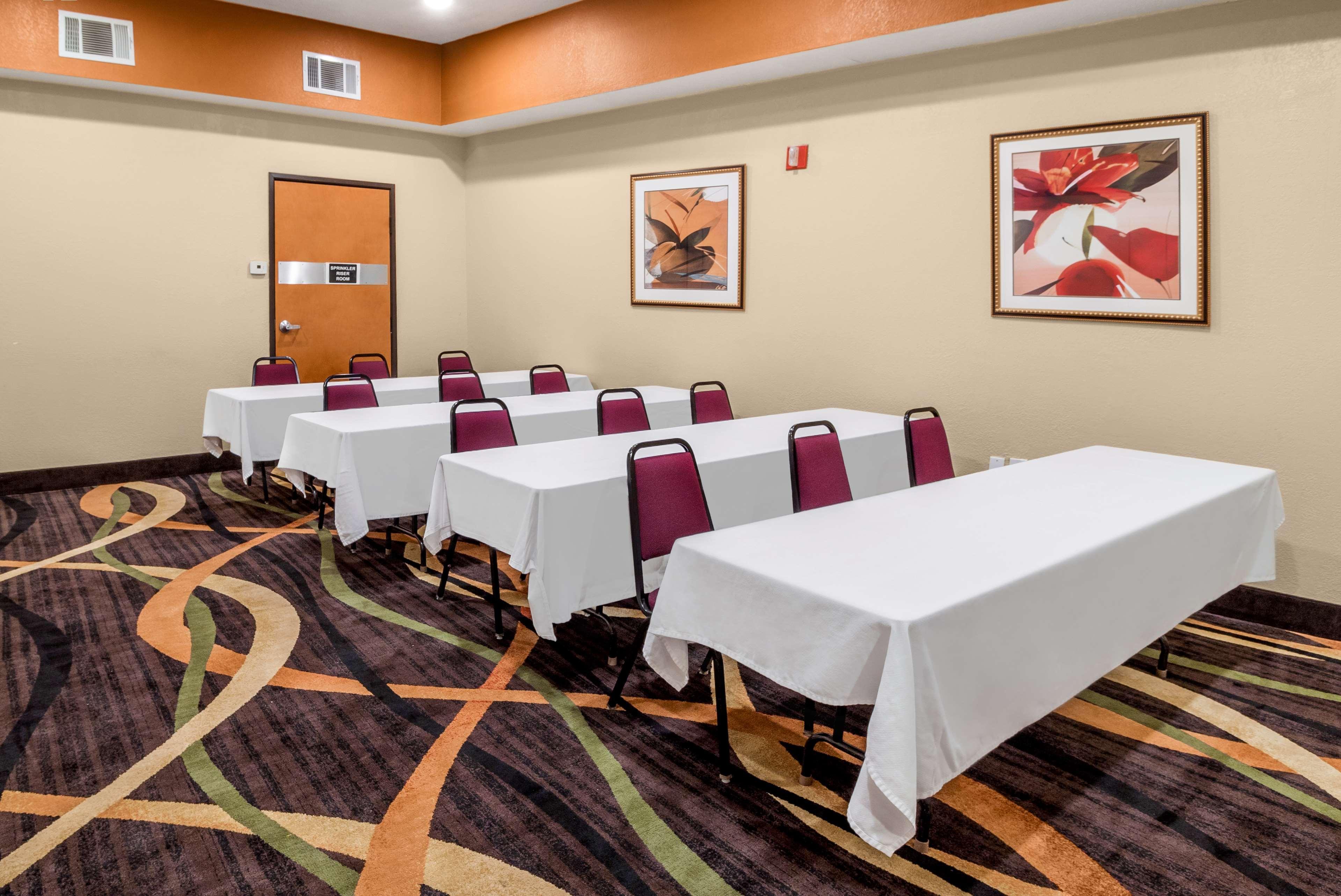Best Western Plus Rockwall Inn & Suites Εξωτερικό φωτογραφία
